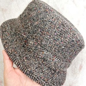 Jonathan Richard walking hat Irish Tweed